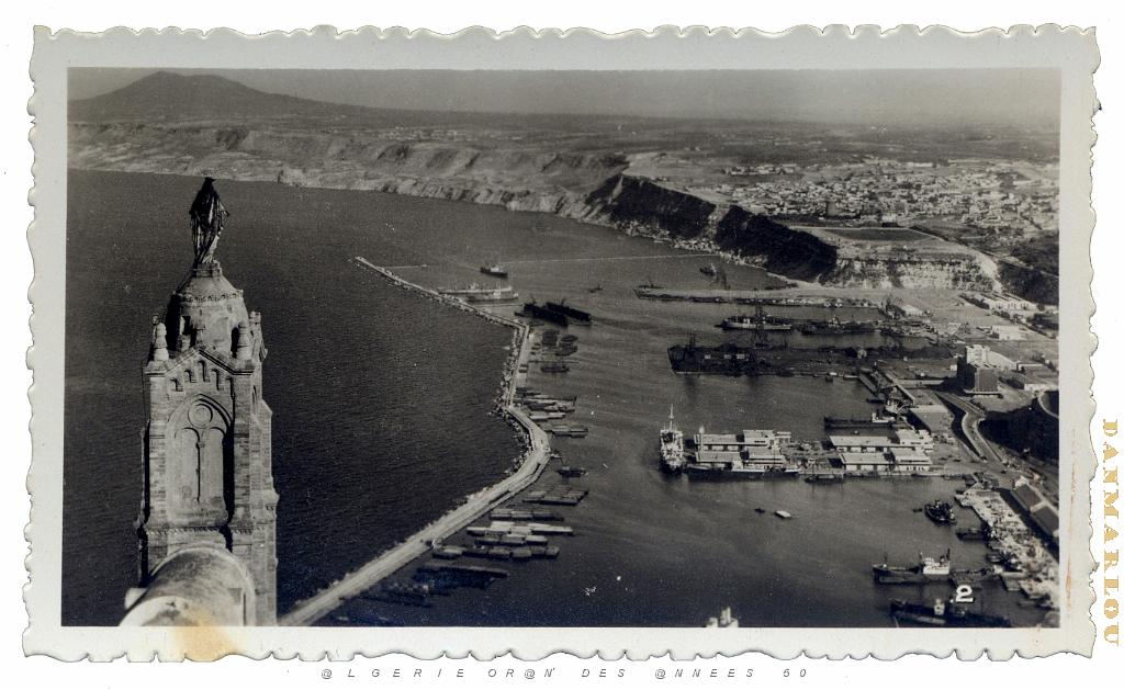 02 ORAN - Vue de Santa Cruz.jpg